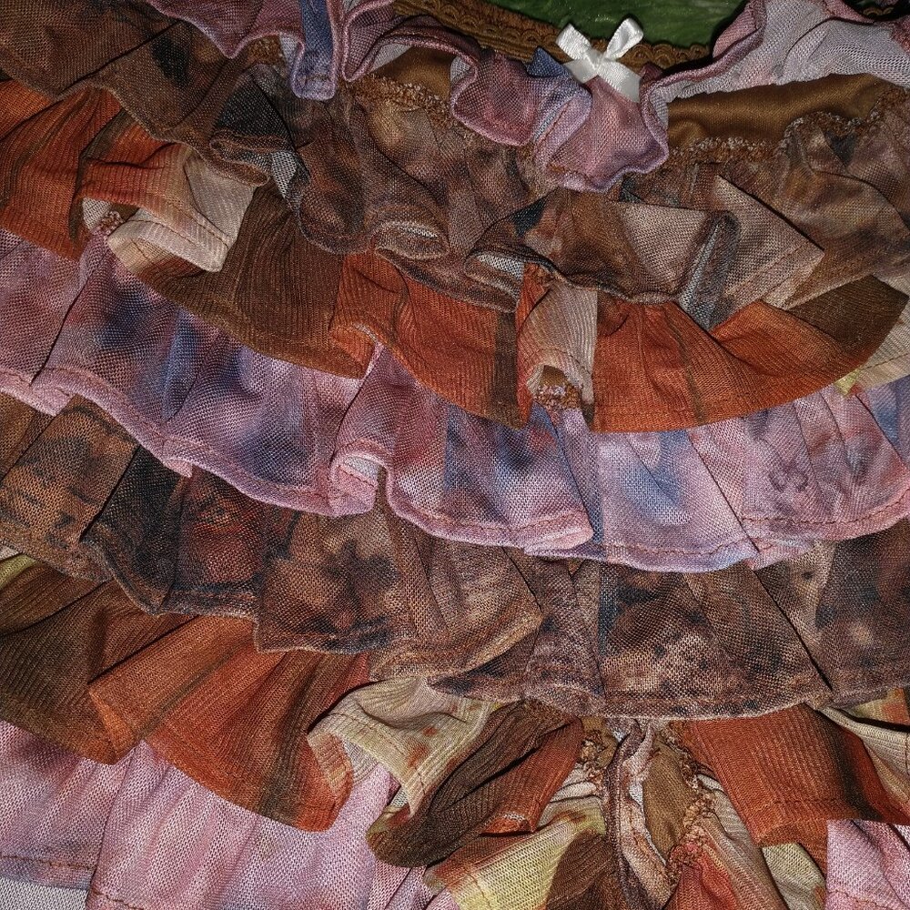 Mesh Ruffle Bloomer Shorts - Picture 8 of 8